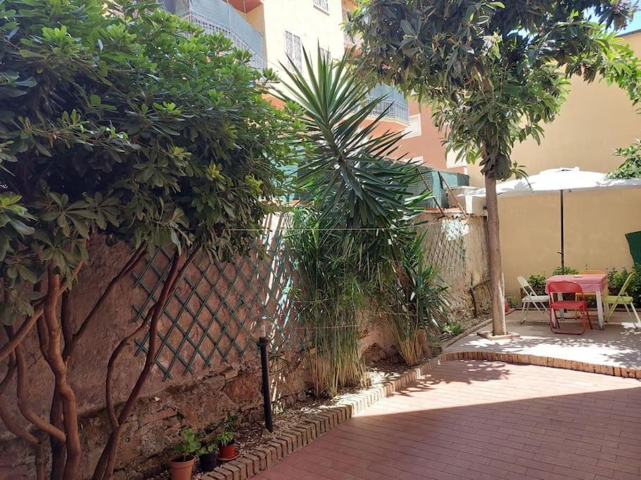 Casa Anna 5 Stelle - Apartment With Garden Рим Екстериор снимка